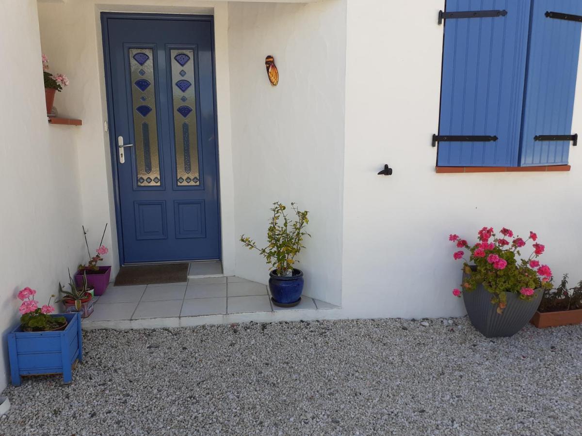 studio lumineux dans la coulée verte à Saint gilles croix de vie Esterno foto